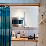 아파트 Jule Im Haus Wega