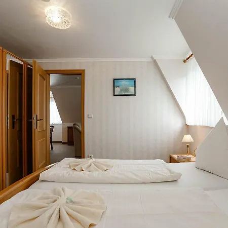 Jule Im Haus Wega Westerland